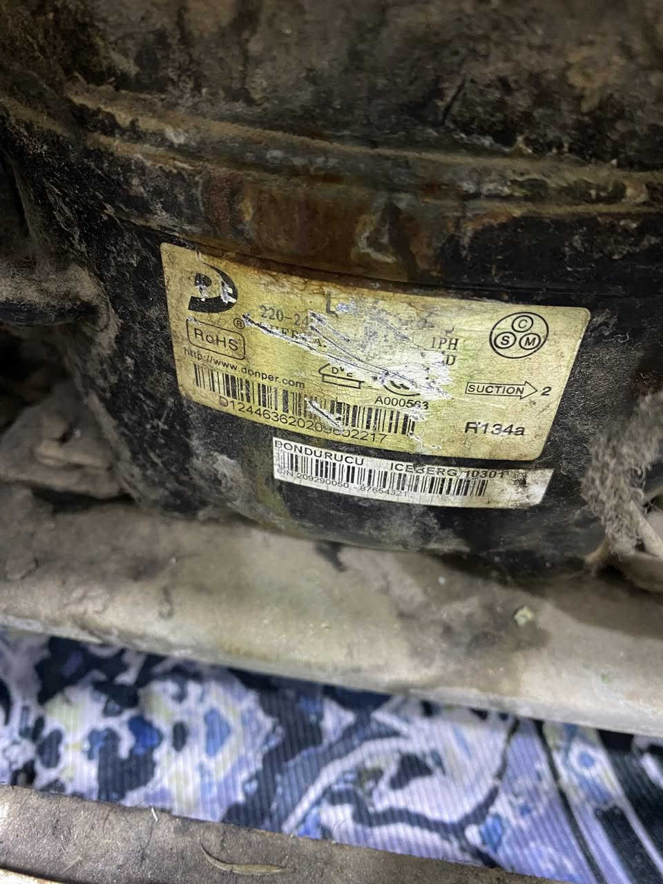 السلام عليكم ورشة هشام الدليمي لصيانه وتصليح كافة انواع الثلاجات والمجمدات بانواعها وعمل بأحترافية وبأسعار مناسبة وانت كاعد بالبيت نجيك وين متكون وبالخدمة للاستفسار هاتف   ***********
