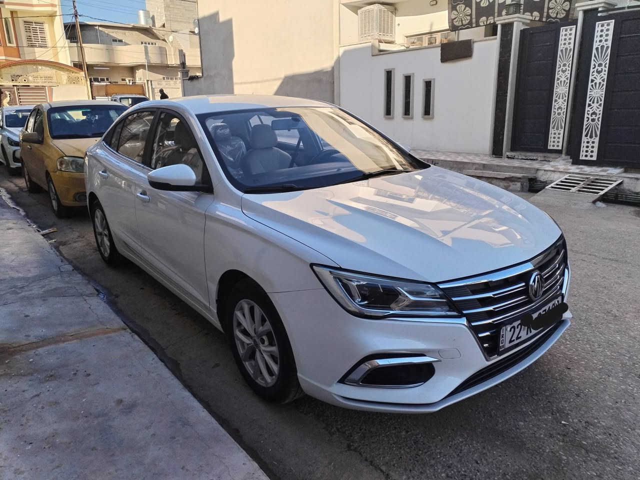 امجي فايف كونفور فول  مواصفات محرك تنفس طبيعي  موديل 2023 السياره بدون ضرر
رقمها  اربيل مسطره فقط قبق صندوق بخ شبرين اثر شخوط السياره علا وضع الشركة ماشيه 28الف كم سستم زينون شيطاني شرط الوكالة والتحويل من الشرعي سعر السياره 96$
تبريد  شرط ثلج 🥶 
 مكان السياره موصل حي السماح للتواصل أو استفسار علا الارقام التالية او واتساب***********
*********** عليها غرامات ثلاث ورقات على المشتري
