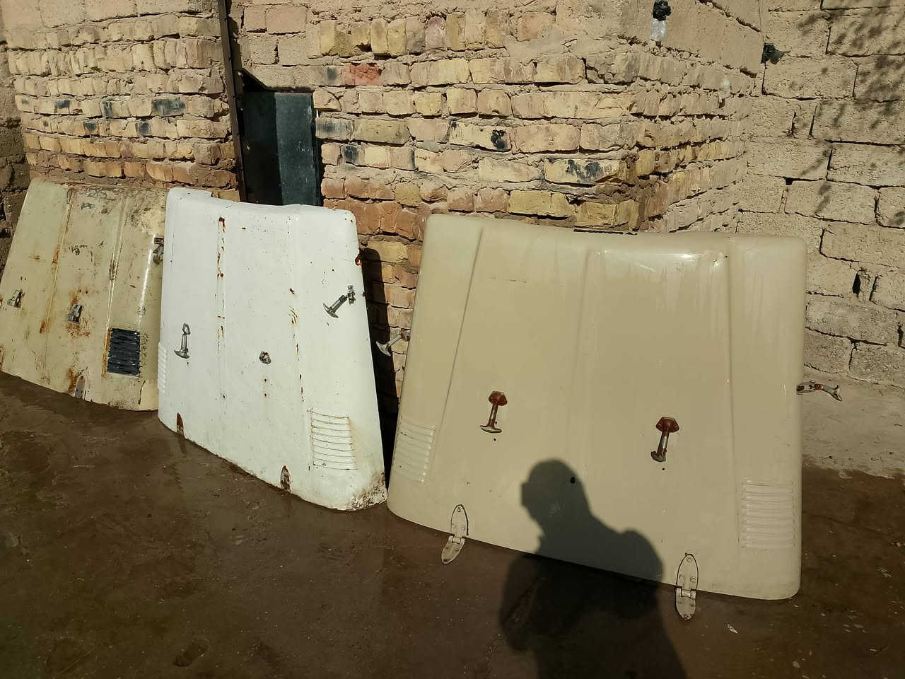 سلام عليكم من رخصت الادمن
يوجد بنيد عدد 3 للبيع العنوان ديالى بلدروز 
***********
