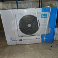 سبلت  ميديا طن ونص لعادي مو انفيرتا  جديد ما فتوح للبيع ب 800 وبي مجال...