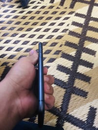 آيفون ١١ • ٦٤ • موصل ايسر