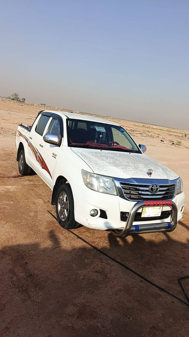 السلام عليكم بيكم هيلوكس كويتي كفاله عامه  مديل 2014 كيرعادي  محرك كير حدايه عله وضع شريكه رقم قادسيه  شاصي 19 ماشيه 127 مكانها النجف   لسعر 210  
***********
