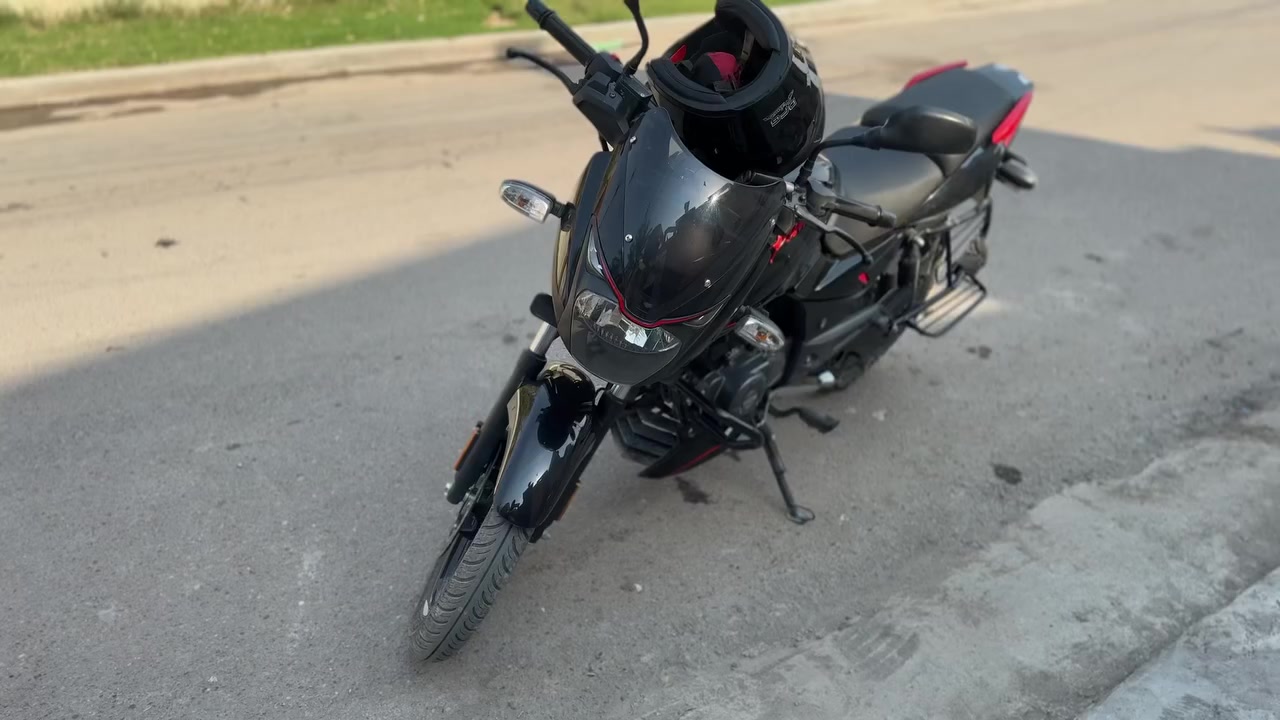 السلام عليكم
دراجة بولسر 2022 
ماشية 9000 
نظافة 100‎%‎ مثل متشوفون بالصورة 
كلشي ممبدل بيها 
بأسمي السنوية 

 شكد تسوالها ؟


**إذا كنت صاحب هذا الإعلان وتريد حذفه لأي سبب، رجاءا أرسل رسالة إلى الدعم الفني**