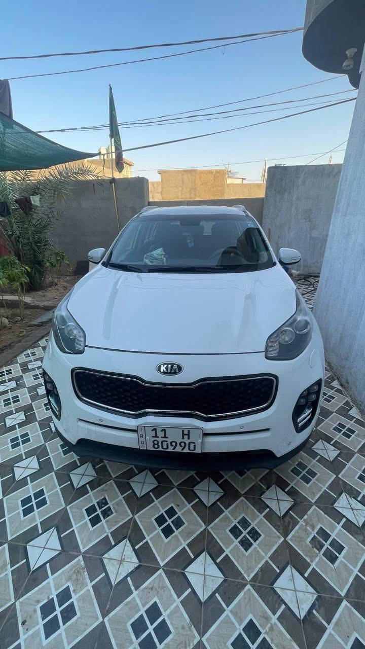 سبورتج 18 للبيع

خليجي ماشية 114 الف 

رقم بغداد 

محرك 2000 دوش 

كلشي موضح بالصور 

السعر 180 

الاتصال ***********
