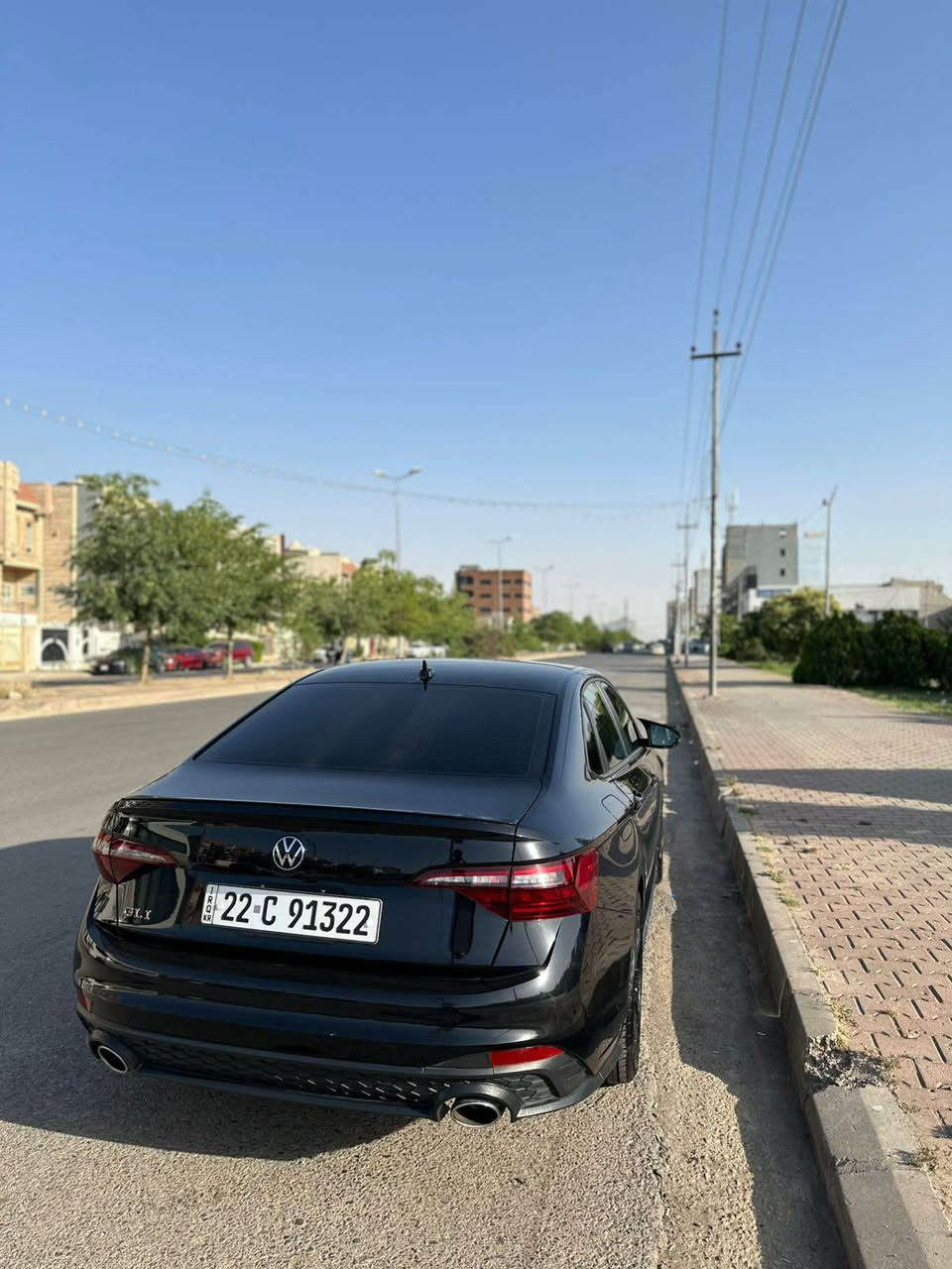 جیتە ..Gli..مۆدیل ٢٠٢٢.  کلین تایتەل داخیل بوە .لێرە بستەک بۆنیت بۆتە سبوخ رەسمی حادیسەم داناوە .و دەرکای سیاق کلیری ئەمریکایە .. سیارە کە  گیر و مەکینە کارەبای هەموی بەشەرت 
و٣٨ کم هەزار  رۆیە  
سحر ١٨٢  مجال 
*********** أربيل, العراق
