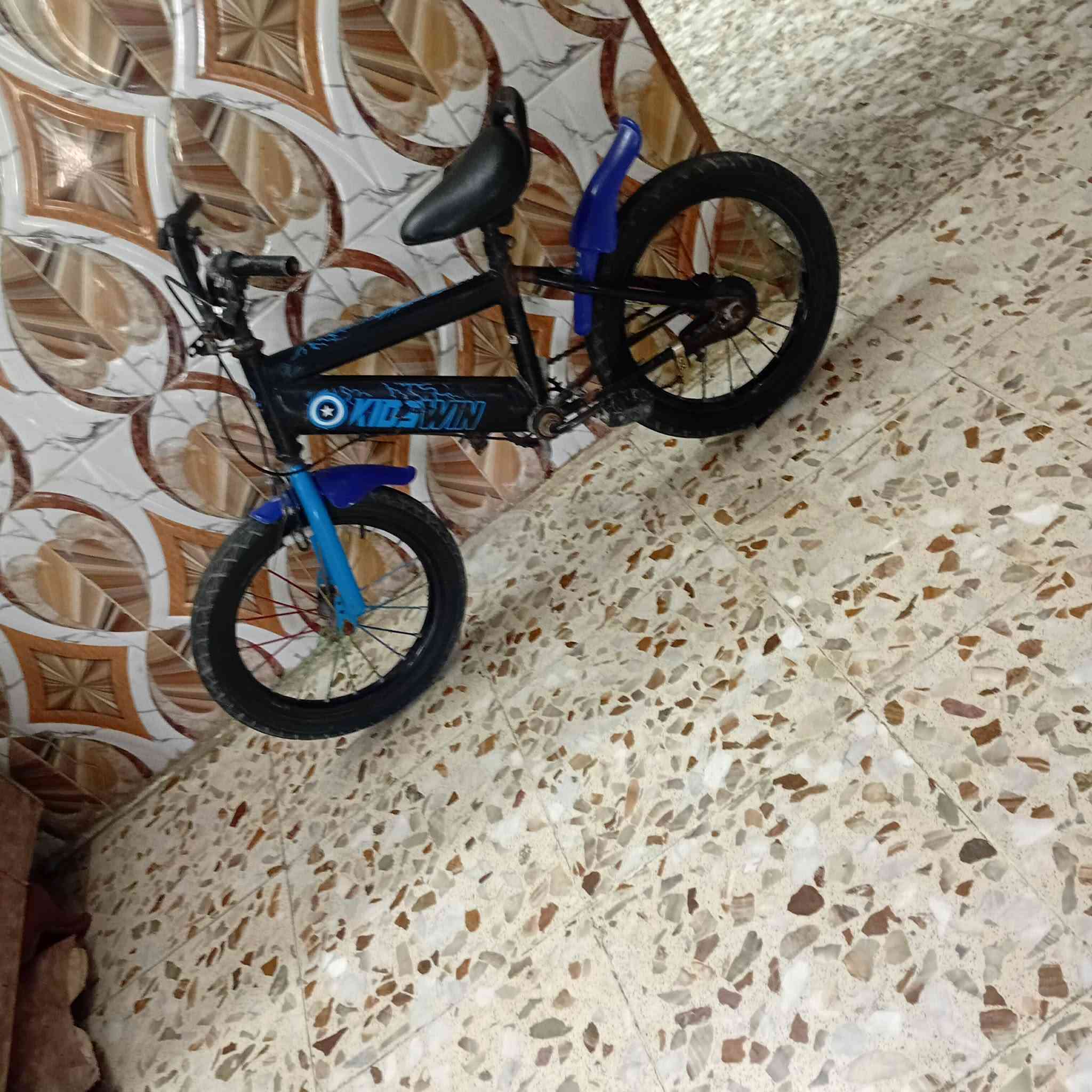 للبيع


**إذا كنت صاحب هذا الإعلان وتريد حذفه لأي سبب، رجاءا أرسل رسالة إلى الدعم الفني**