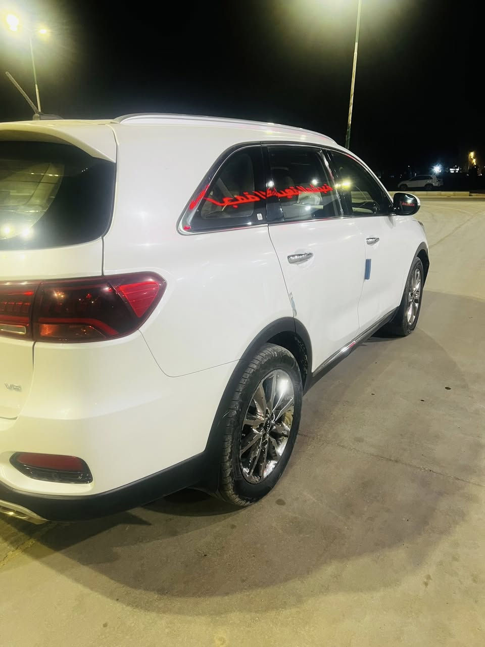 السلام عليكم (مكلف بالنشر )كيا سورنتو 2020 بنيد امبدل وجاملغ وباب السايق بيه رشه صبغ خفيفه كير ومكينه مكفولات رقم اربيل بسمي 6سلندر جلد كرسين كهرباء صندوق ذكي كامره خلفيه وبقيه الموصفات المعروفه مكان السياره بابل ناحيه الطليعه 
السعر 190وبيها مجال رقم صاحب السياره 

0781 866 9920
