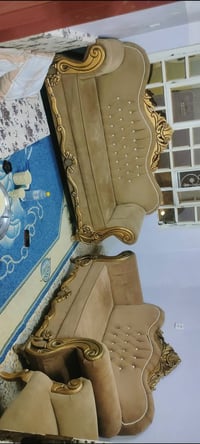 للبيع مستعجل طخم تركي نظيف السعر 100 الف 07511248013