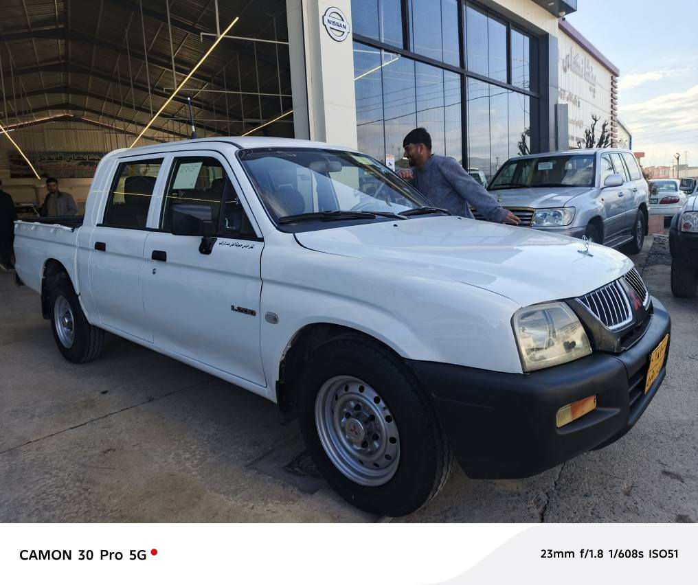 پیکاب مستەر بۆشی مۆدیل ۲۰۰٦ ڕەقەم دهۆک مەکینە بەخ ڕەقەم ئەسڵی دو پارچەی سبوخە سەنەوی بەسرچوە چوار تاییەی لۆک لە ژێرە هەموگیانی بەشەرتە تا بڵێ خاوێن ماوەتەوە 
نرخی ۷۷ گڵا مەجەل 
شوین چوارقوڕنە
ژ.م ***********
*********** رانية, السليمانية
