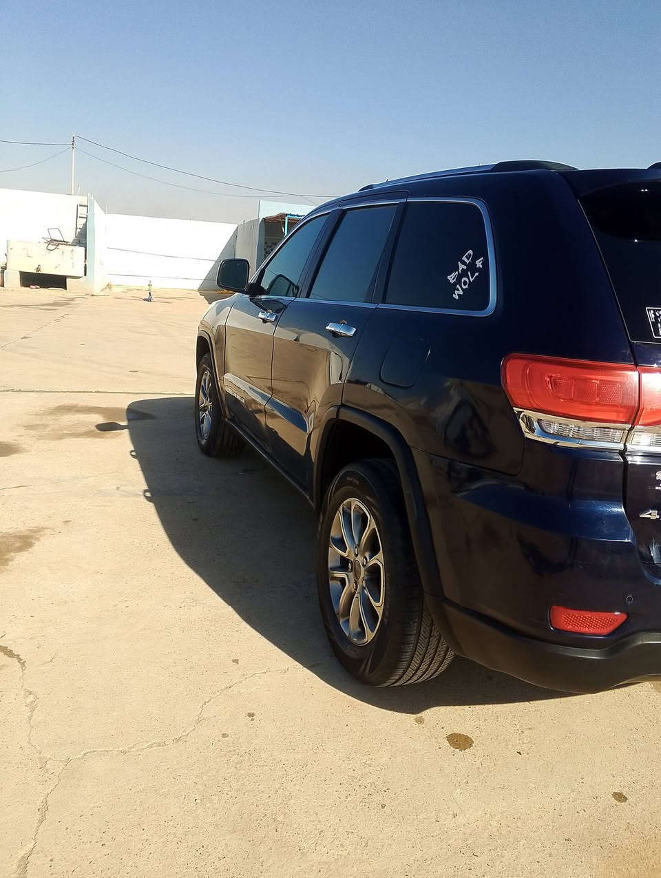 سلام وعليكم جيب شيروكي موديل 17ادوات كص فول موصفات كشنات جلد لايت زنون كير طياره كير ومحرك شرط صدر جديد تخم تاير جديد تبريد ثلج تدفئة نار كهربائيات كلها شغاله سياره جديده بمعنه لكلمه سعر 88ورقه مكاني بيجي ***********
