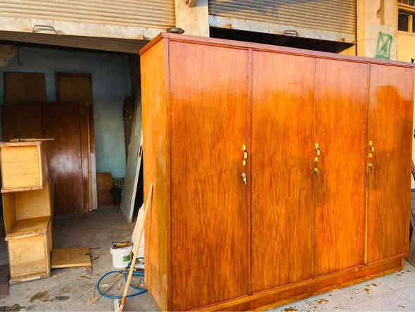 قنصور اربع ابواب نظيف السعر ١٣٠ للاستفسار *********** موصل
