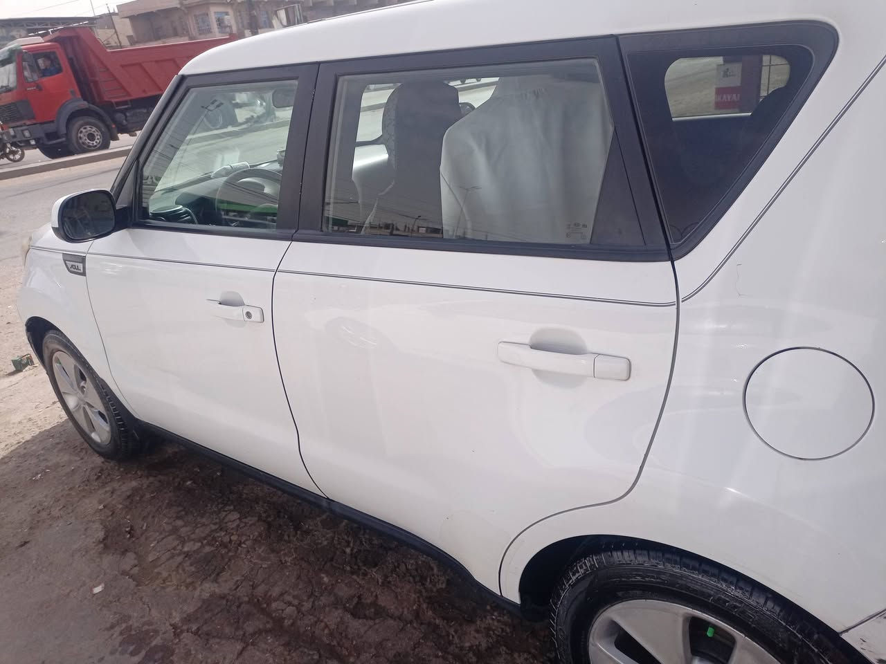 السلام عليكم
كيا سول للبيع موديل ٠  2016

وارد امريكي حادثه دعاميه الخلفيه

سياره بسمي سنويه ٢٠٢٩

محرك 1600فيه تبخير

***********
