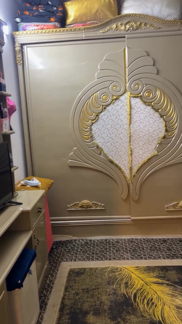 غرفه نوم 6قطع تحتوي ع ميز تواليت كومديات عدد ثنين وشايزونه وطبله مال ميز توليت وصوميه غرفه عراقيه تفصال تركي ثكيله كلش يجي وياها صوميه مال طفل ام النفر معا راس عالي كلها شلع 400الف


**إذا كنت صاحب هذا الإعلان وتريد حذفه لأي سبب، رجاءا أرسل رسالة إلى الدعم الفني**