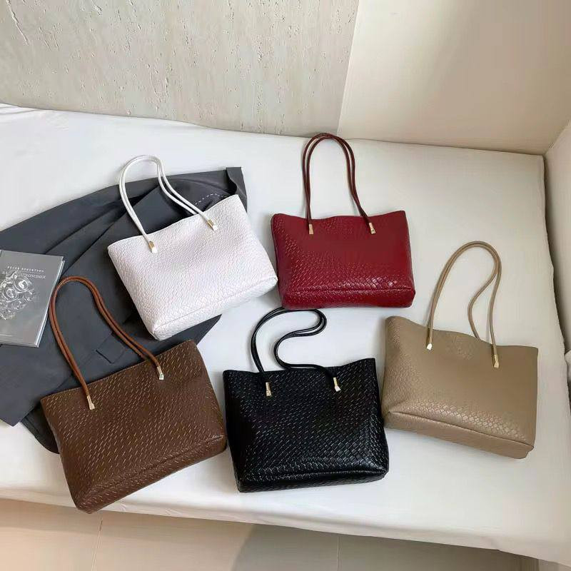 متوفر جملة فقط اقل طلب نص درزن


**إذا كنت صاحب هذا الإعلان وتريد حذفه لأي سبب، رجاءا أرسل رسالة إلى الدعم الفني**