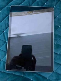 يباد 9  ذكرته 64  بطاريه 88  جهاز فول نضافه  مكفول من كلشي  تصال 07740...