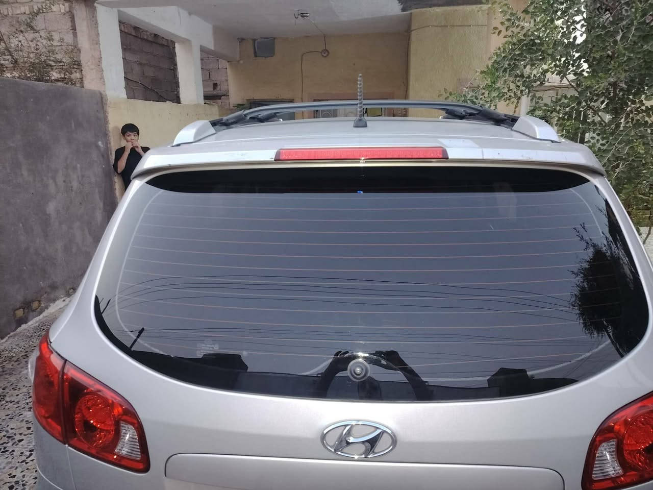 سلام عليكم ورحمة الله وبركاته سنتافيه 10 كاز مكصوص جنطه واذ اكو مراوس سياره ناصيه حاويه عادي
سياره خير من الله ***********
