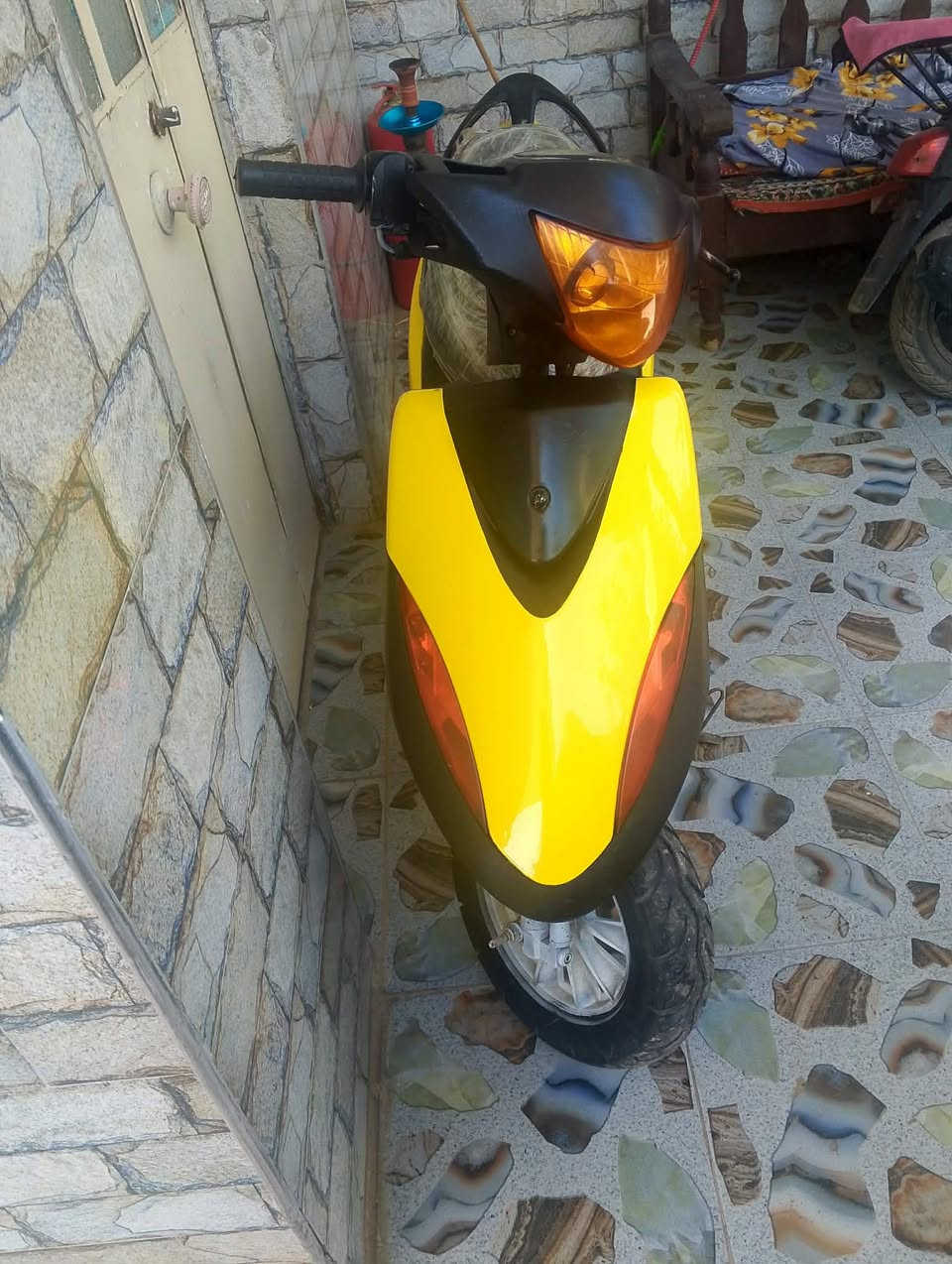 السلام عليكم ماكس عدله محرك مفتوح ولفات فقط موديل 2005الدراجه جاهزه نقصه باتري وتنضيف كابريته فقط شلعه ومعدل خير من الله مكاني مسيب شارع ابو لوكه ،،،،السعر 400وبيه مجال الاستفسار خاص او اتصل على الرقم ‏‪***********‬‏.
