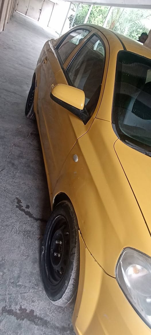 السلام عليكم سياره افيو وارد امريكي مكينه امسكر جديده توني شاده صاله شهر بيه وصل ضمان سنه عن الفتح وتجفيد والتبريد منضومه جديده كامله شاداله بس ماشاحن غاز فقط حداديه زينه وتخم تاير زين والرقم مالته انكليزي بس مامستلمه موديل 2008
وصاحبه يمي ايريد امداور  والسياره الي بيه فقط مامسوي دجه مال الكير والدهن الكير مامبدله فقط 
سونار موجود بالصور
 السعر 48 وبيه مجال بسيط مكاني كربلاء بوبيات الاستفسار ***********
