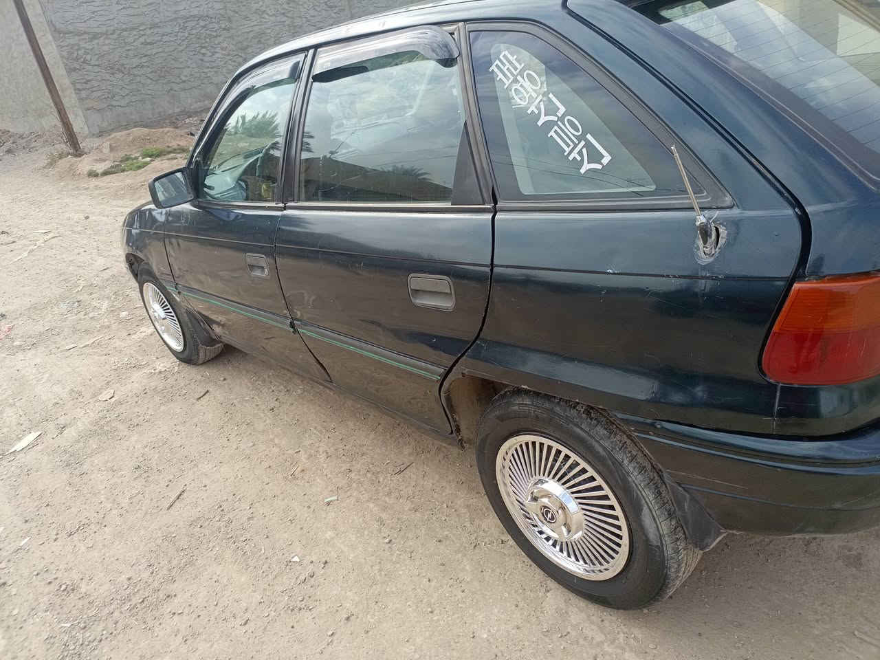 اوبل استرا موديل 94 سنويه لل 30 رقم انجليزي مشروع وطني سياره جاهزه كامله مكمله خير منه برقه ما بيها نقص شرطه تحويل مكان السياره ديالى الخالص سعر السياره 26 ورقه الشراي يتصل ***********
