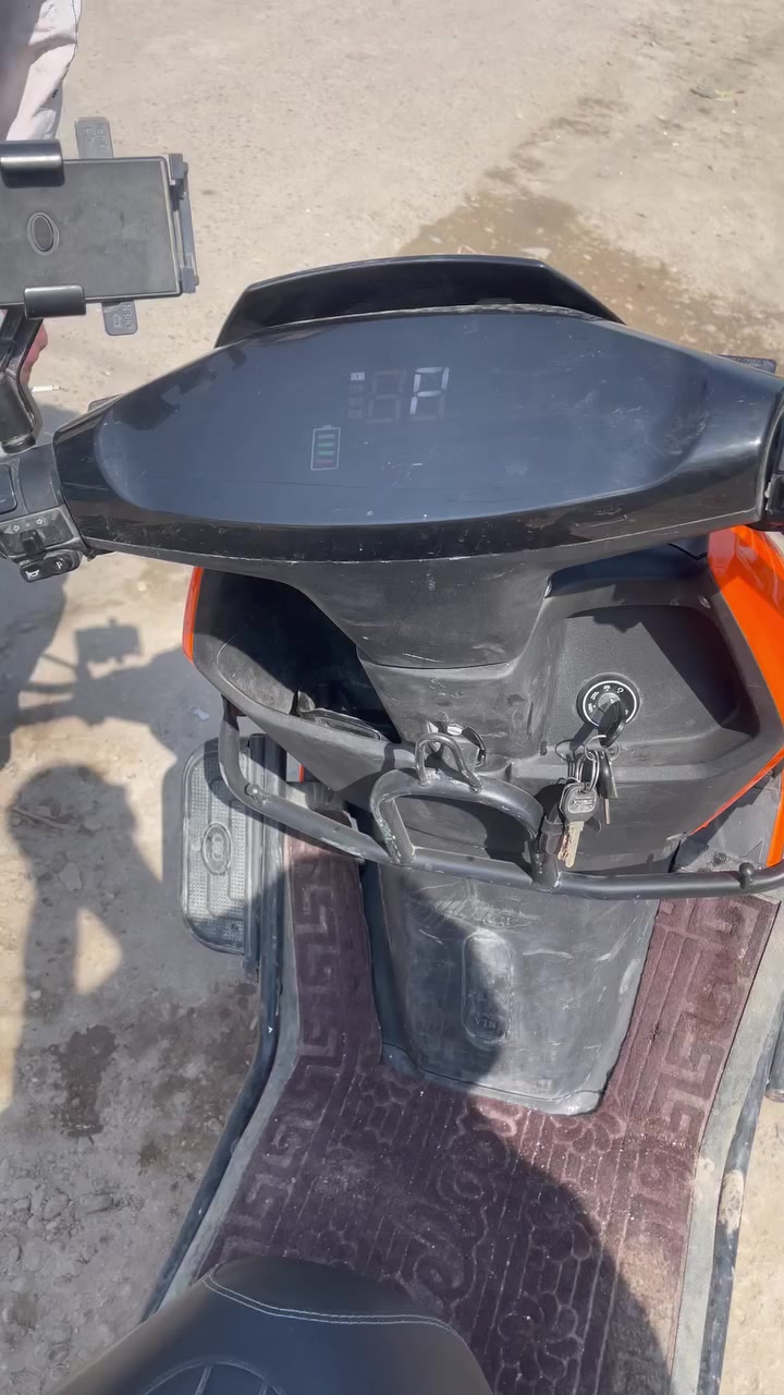 يا الله سلام عليكم دراجه شحن ذاك اليوم اخذتها دراجه خير من الله شرط الفحص الله شاهد عليه لو ممحتاج مابيعها بهاذ السعر رايدها  ب ٨٥٠ الف وبيها مجال للطيبين


**إذا كنت صاحب هذا الإعلان وتريد حذفه لأي سبب، رجاءا أرسل رسالة إلى الدعم الفني**