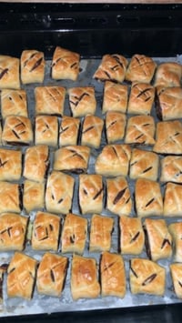 كليجة العيد هشه تخبل 😋 مفتوح حجز الكليجة للعيد 🤍 كيلوين  كليجة والثالث...