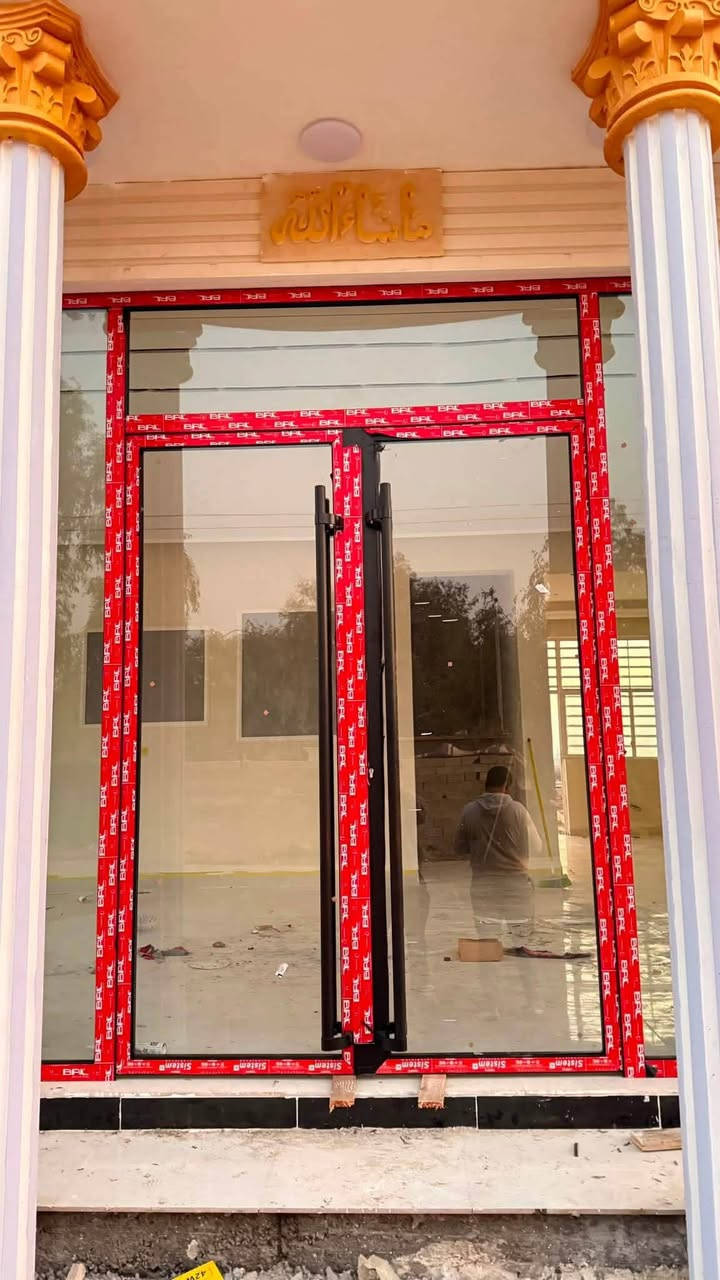كل الهلا  بمتابعينا🤍✨ تتوفر عروض على واجهات الالمنيوم والزجاج الدبل كلاس مع الابواب الكهربائيه ***********
#زجاج
