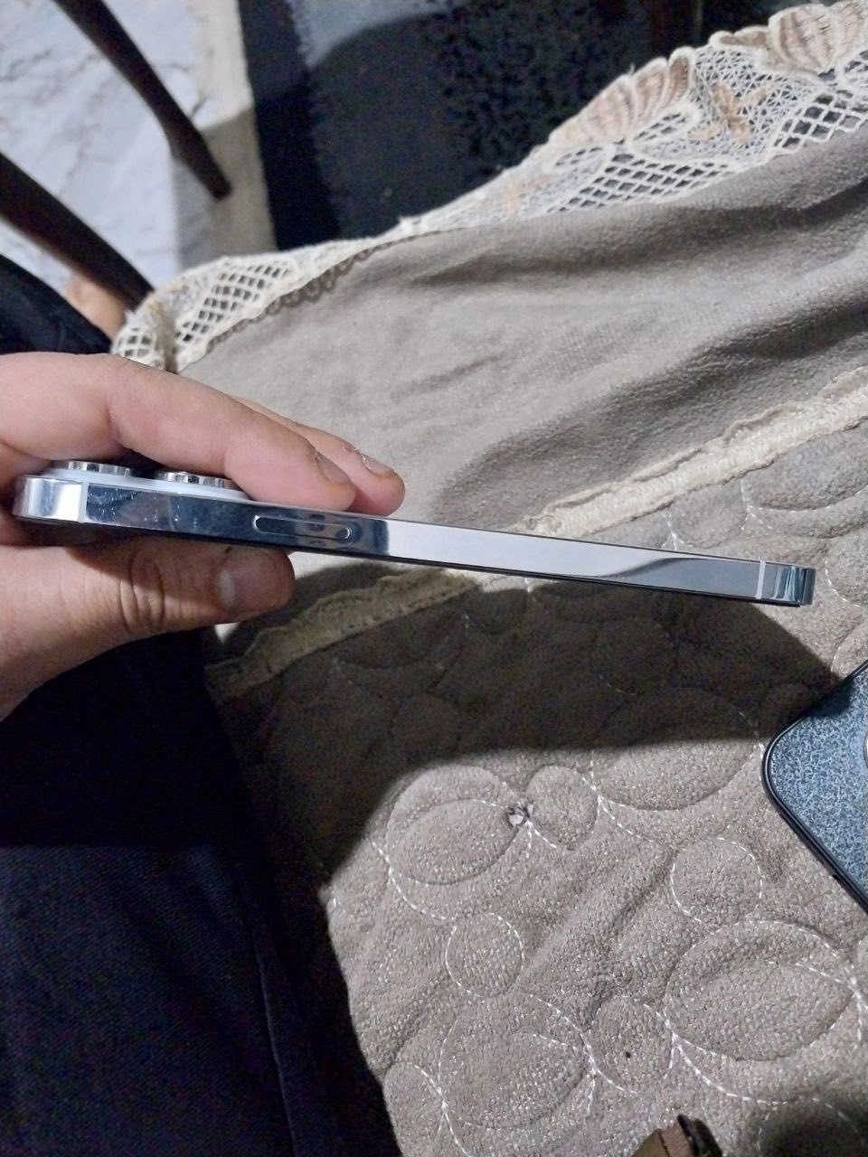 ايفون 14 برو ماكس مستخدم نظيف بطارية 85 ذاكرة 256 جهاز ما مصلح مكاني الزعفرانية *********** السعر 890
