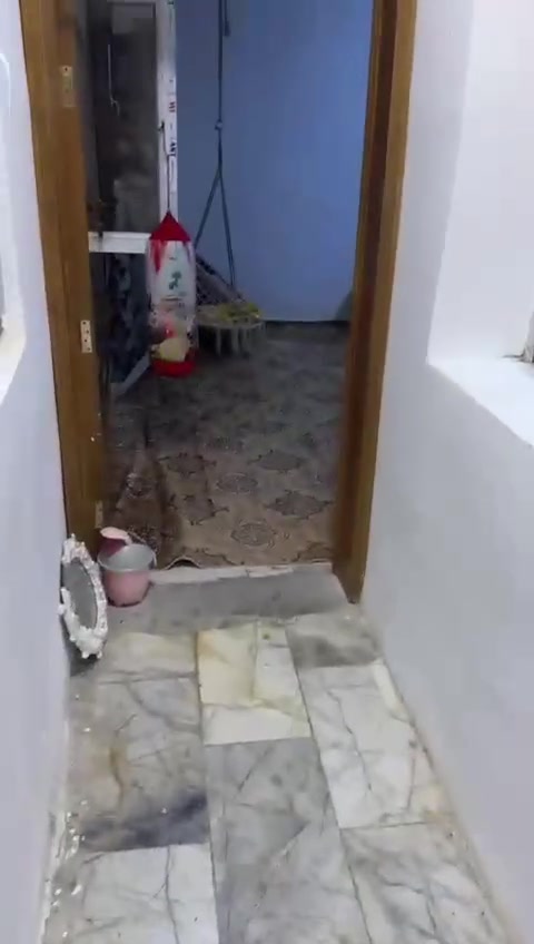 سلام عليكم  بيت البيع ف كربلاء  اللايح  مكلف بل نشر وهاذ رقم صاحب البيت 
***********
