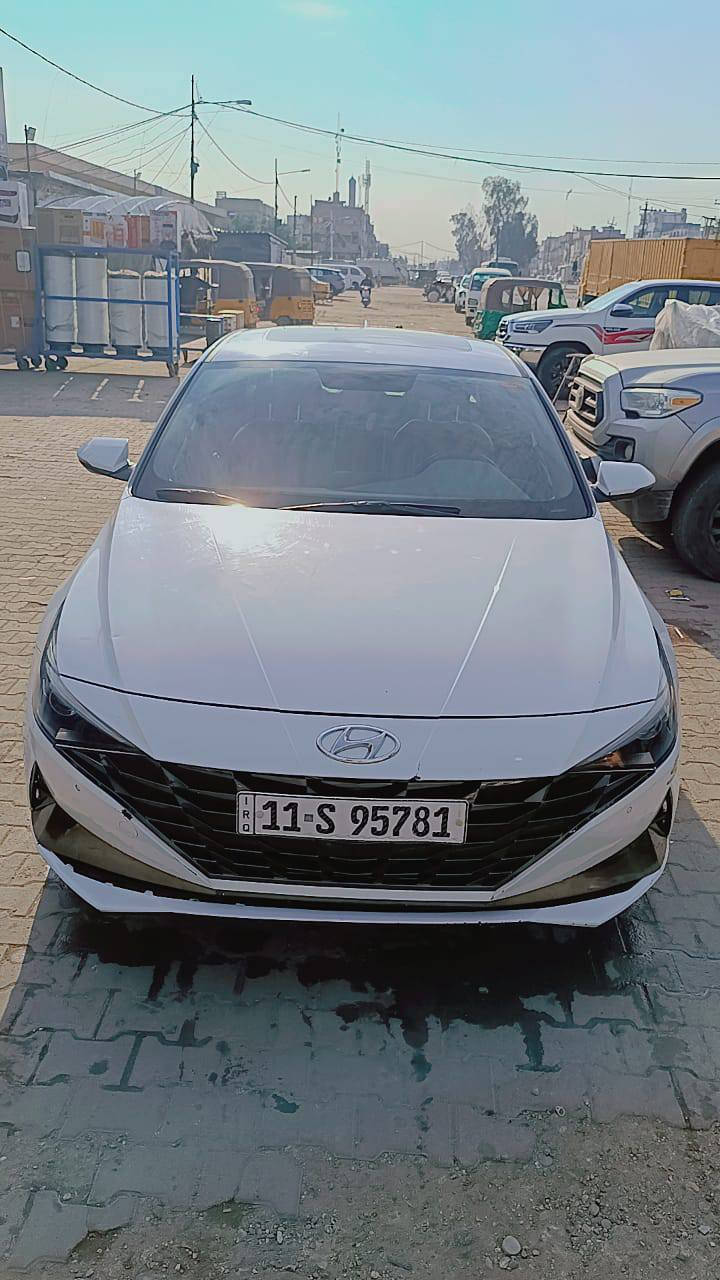 النترا موديل 22 مقفوله كفاله عامه السياره خليجيه الشراي 180 بيها مجال مكاني بغداده سياره باسمي***********١
