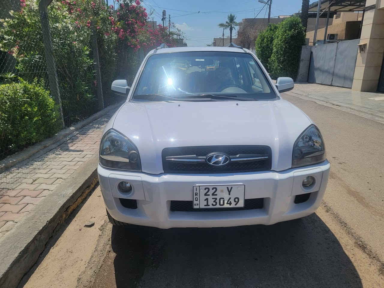 سلام عليكم اخوان من رخصة الادمن المحترم عندي توكسان 2008  مكفول كفاله عامه حتى البلاستك مامصبوغ جديده ماشيه ١٤٠ الف حقيقي سبير شركه مانازل تاريخه ٢٠٠٨ داخل لونين ABS حساسات خلفي تخم تاير جديد باتري جديد والسياره احلى من الصور الف مره سبير الشركه بعد.ما نازل رقم اربيل بأسم ولد صديقي ابغداد تحويل مباشر السياره جديده بمعنى الكلمه تواصل خاص او واتساب او اتصال ***********
السعر ١٢٥

