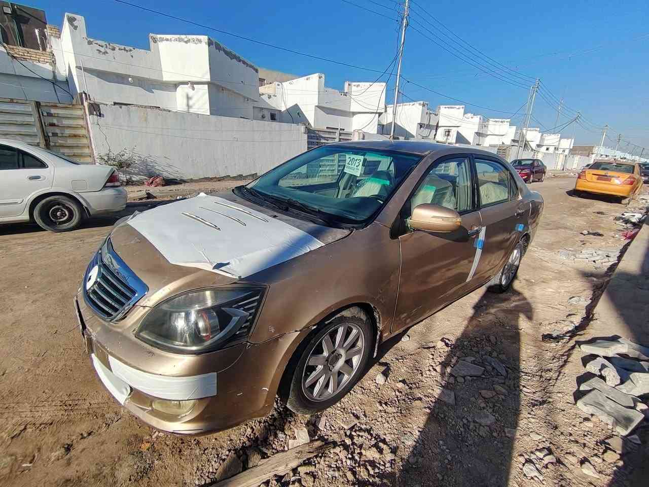 سلام وعليكم جلي موديل 2013
سنويه منتهيه تحويل مباشر كفاله من العيب شرعي مصبوغه حزام مكينه وكير كفاله حداديه تعبانه كلش دوخله حلوه لبدي شوف عينك تريك وين مايعجبك سعر25وبيه مجال مكان سياره سماوه المركز*********** لحد يكلي احذف المنشور
