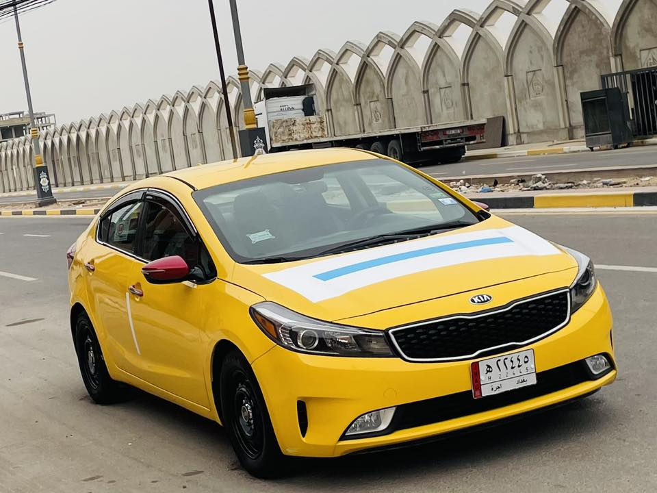 سلام عليكم البيع كيا فورتي موديل 2017 وأرد امريكي حادث قبق جنطه بدون دواخل فقط ولباقي مكفولة كفالة عامة اليبل وآحد مواصفات فول من عده الفتحه مواصفات شاشه كأمره بصمه تحكم ستيرن رادارتات حساسات مثبت سرعه تحديد مسار مري شفط لدات امامي منضومه زنون وبعد بيها مواصفات سيارة جديدة وجاهزة من كلشي تبريد ثلج حدادية تخم تاير كير ومكينة 2000 دوش مكفولات سيارة شرط احله من صور السعر 120 لاستفسار علا رقم *********** مكان سيارة كربلاء
