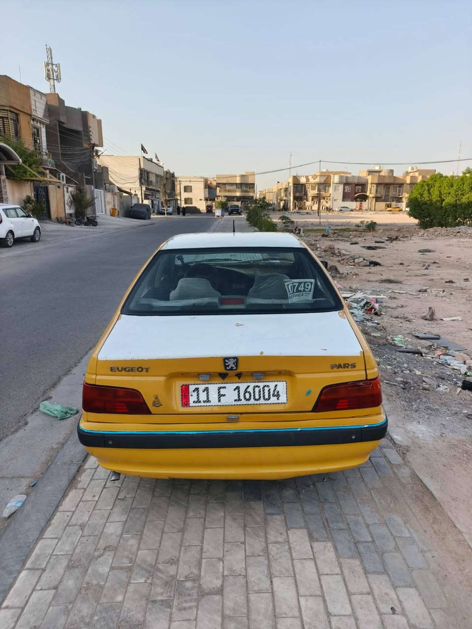 سلام عليكم بيجو بارص مديل 2015 سياره كفاله ما عده 
شبر جاملغ الوره مكاني كربله رقم بغداد تحويل ثاني يوم مصفر هيئة و غرانات السعر 43 وبيها مجال حك جيه سياره انضف من صوره *********** هذا رقمي
