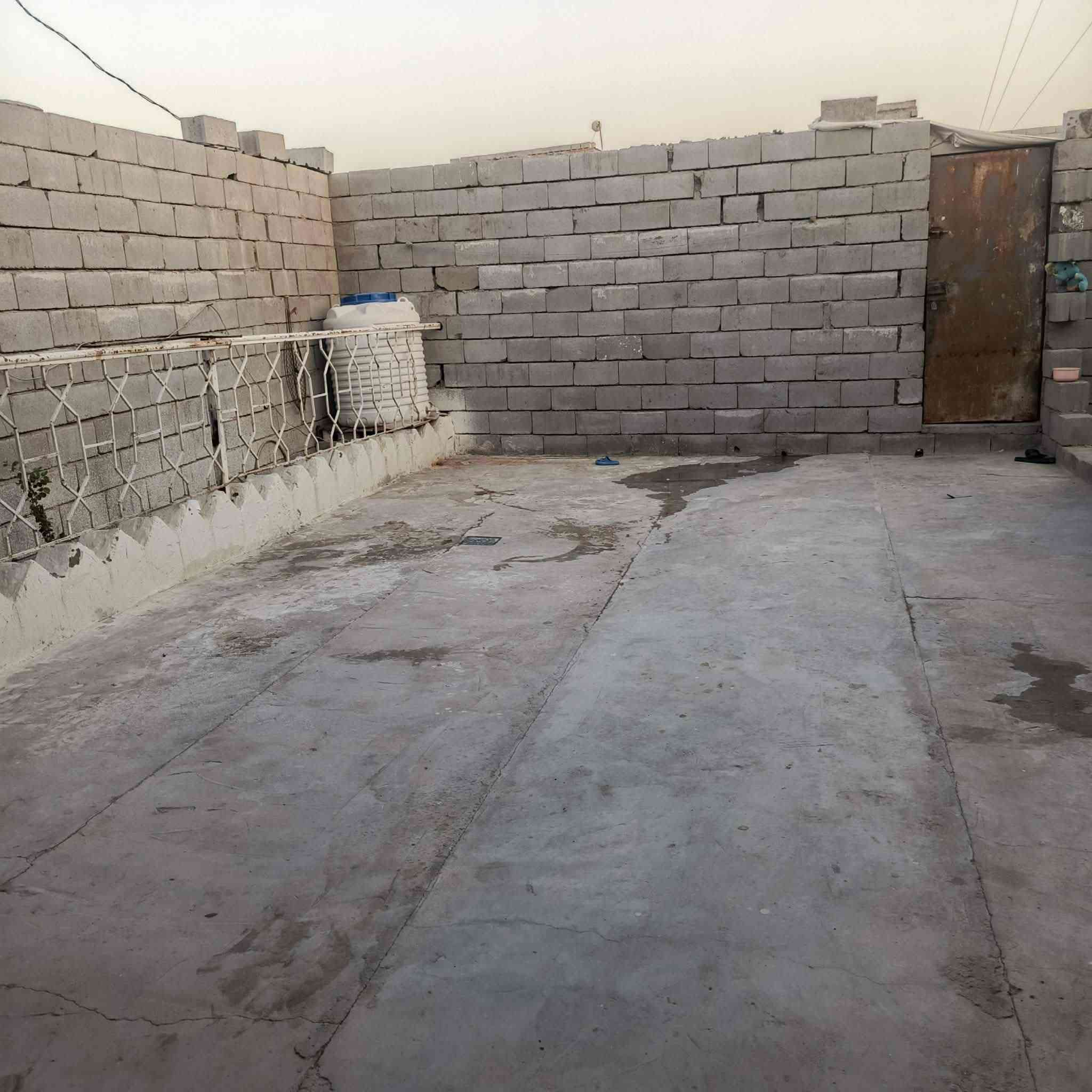 بيت زراعي للبيع في البصره الزبير مقابل النائب علي شداد الفارس مساحه ١٨٠ لاستفسار *********** مكلف بل نشر فقط👉👉👉
