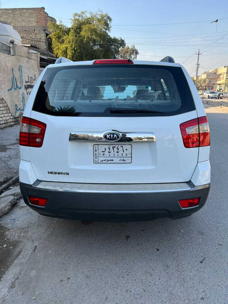 سلام عليكم مهافي للبيع موديل ١٤ سيارة نص فول ويل كب مال ١٨ فتحة قمارة جرس بل ١٢٠ سيارة خليجي كير مكينة مكفول تخم تاير جديد منضومة زنون جديدة حدادية جديدة سيارة جاهزة سيارة بيهة طلقة بل قمارة  ٤ اسابع وشبر بل جاملغ إلمامي فقط باقي سيارة مكفولة مكان سيارة بغداد مدينة الصدر سعر ١٥٥ وبيهة مجال بسيط اتصال على رقم ***********
