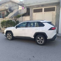 تويوتا راف 4 • ٢٠٢٣ XLE • كاميرا ٣٦٠