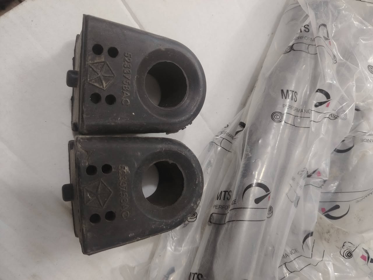 قطع غيار السيارات جيب جميع انواع جيب
ستيراد سيد صفاء
***********
*********** واتساب
