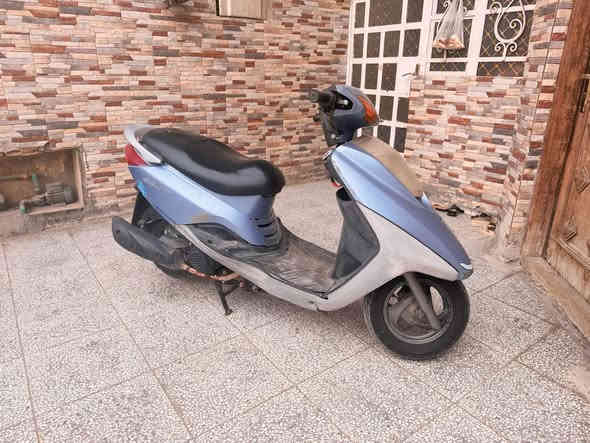 بريز للبيع دراجة يشهد الله رمبة تمشي بيهة عبالك طافية  دهن مبدل جديد نقص فقط لايت امامي محترك 
السعر 600 مجال بسيط 
العنوان بغداد طالبية فلكة 83 او مدينة صدر كيارة 
الاتصال *********** شراي يتصل مكلف بل نشر بغداد
