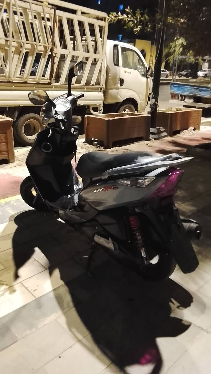 السلام عليكم شباب دراجه ثعلب ياباني دراجه خير من الله شلعه معدل كهربائيات كفر بلاديي اين قسم بها مكاني بغداد شارع حيفا السعر 600 وبيها مجال حق الجيه ***********
