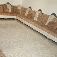 كنب يدوي • قليل الاستخدام • ١٢م