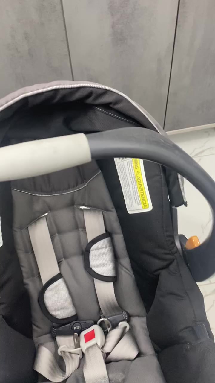 السلام عليكم
تجهيزات طفل استخدام جداً قليل عدد مرات معدودة حتى مو ايام موضح مع الصور السعر واذا واحد ياخذهم كلهم اتساهل ويا بالسعر 
١- الكركوت : مودرن حياكة بوهيمي والدوشك مالته دياج درجة اولى و الهيكل خشب
٢- كرسي السيارة اصلي مو الي موجود بالسوك مشتري من خارج العراق 
٣- الكرسي الهزاز متعدد الاستخدام ويصير كرسي و ثابت ومتحرك اضافة الى ينربط على البلوتوث و الموبايل و الفلاش
وباقي الغراض كلش واضحة بالصور و واضحة نضافتها
العنوان بغداد اليرموك


**إذا كنت صاحب هذا الإعلان وتريد حذفه لأي سبب، رجاءا أرسل رسالة إلى الدعم الفني**