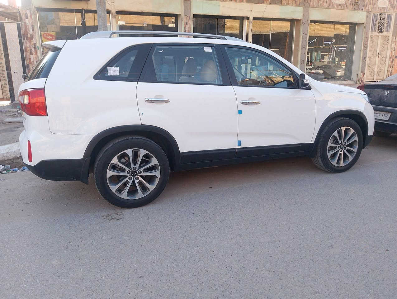 السلام عليكم
كفاله عامه من ضربه او صبغ او بارد
السعر🛑215🛑
للاستفسار ***********
سورنتو 2014 بأسمي لون ابيض خليجي كويتي اعلا فئة بالسورنتو 
سبعة راكب \ سته سلندر دوش
رقم بصرة مشروع وطني  ثلاث قطع تبريد ثلج ❄️ 
بصمة 
كشن كهربائي تدفئة تبريد 
تخم تاير كوري 
تحكمات ستيرن 
شاشة لمس كامرة حساسات أمامية خلفية بجم زنون بل كامل يدات نيكل دوسات جانبية
 كاعية جلد كير مكينة مكفولات صدر جديد سيارة نضيفة جدا وبدون نقص 
مراية. جانبيه شفط 
 كفالة بردات خلفية بلادية داخل لونين صاجي  ملكي مكان ذي قار - الشطره
