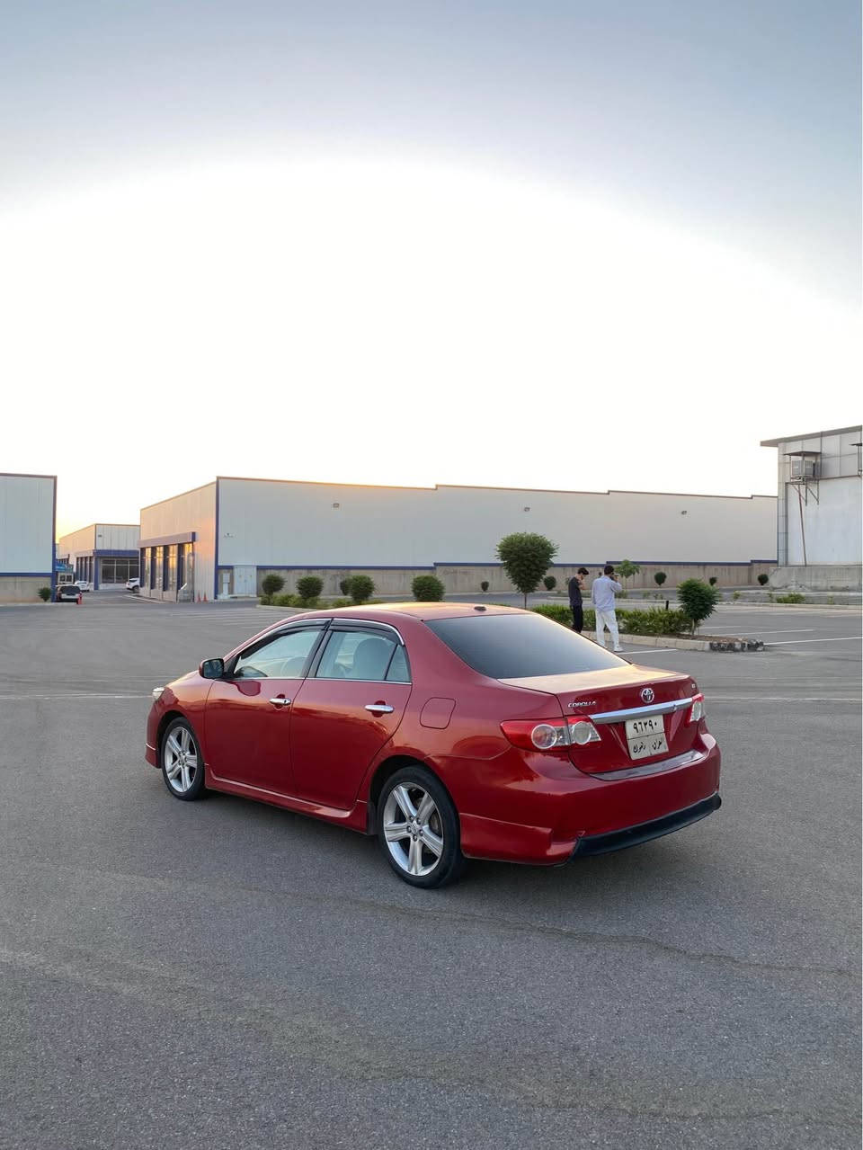 Toyota Corolla 2011 
السيارة مواصفات LE 
ماشية ٢٤٠ الف تقريباً 
ضررها فقط بونيد و جاملوغ صبغ بدون دواخل 
الارباكات فقط الدگمة 
السيارة ب ارخص سعر 
سعرها ٩٧$ ورقــة و بيها مـجـال 
للمزيد من المعلومات اتصل على هذا الرقم 
كورك-واتساب 
(***********) سميل, دهوك
