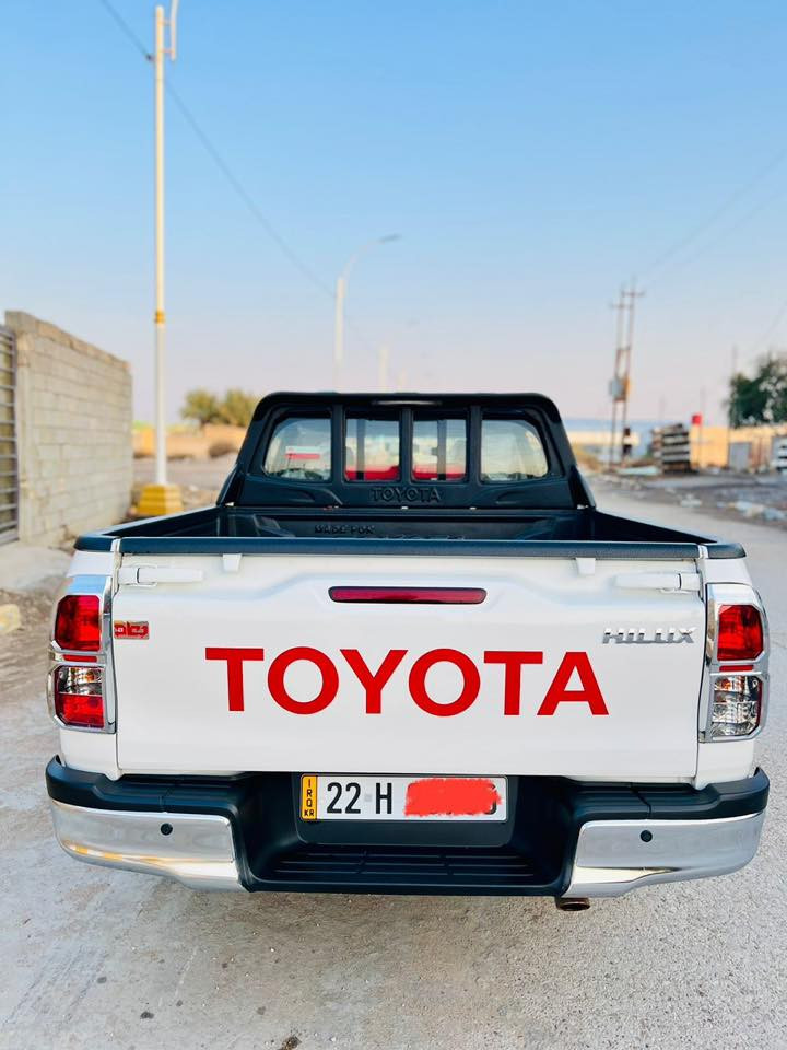 فلاونزه 24 كير عادي مكفوله كفالة عامه ماشيه 15 السياره بحالة الزيرو مفروشه جلد شادلهه سبايدر ودرع رقم اربيل  السعر 250 بيهه مجال بسيط مكان السياره ناصرية
***********
‭0778 051 2555
