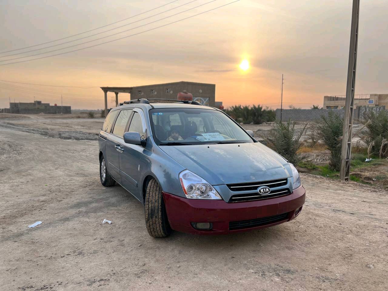 مكينه كاز توني شاده تبريد ثلج دوشمه وحمام جديده خير من الله 
شنو الموديل والسنة للسيارة؟: 
2006
شنو وضع المحرك وعدد الكيلومترات اللي قطعتها؟: 
محرك كاز توني شاده
السيارة هل تحتوي على تكييف شغال؟: 
تبريد ثلج 
شنو موقعك الحالي حتى أسوي المعاينة؟: 
سماوه الوركاء 
السيارة فيها أي مشاكل ميكانيكية أو حاجات تحتاج تصليح؟: 
ماتخسر عليها ربع دينار