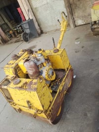حادلة تلث ارباع للبيع  بغداد ساحة طيران  07731075379