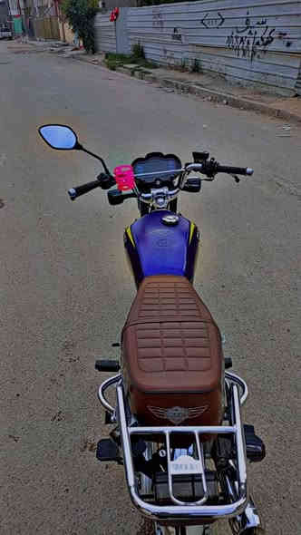 ايراني 5 كير مستعجل عله بيعتهه *********** السعر 450 الف قفل
