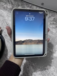 ميني 7 ذاكرة 128  بطارية 100  عدد دورات شحن 75  مرارس ويه ايباد برو M2...