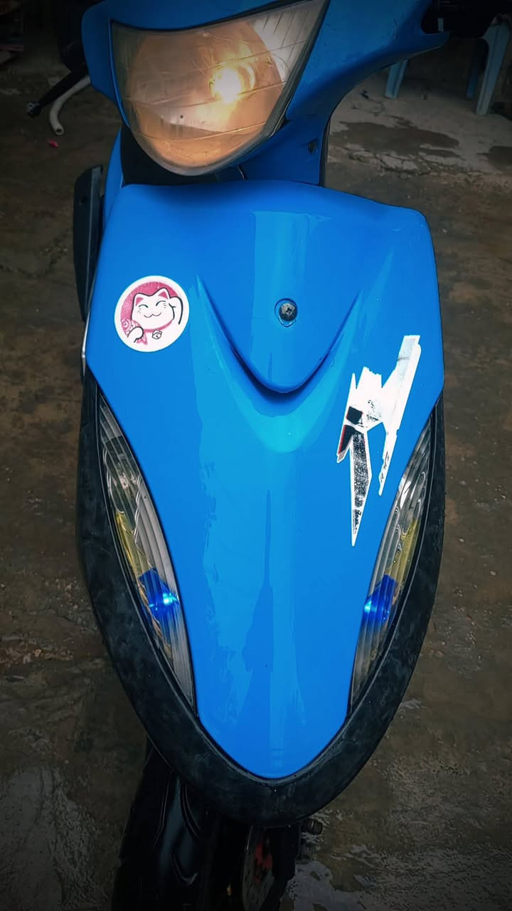 سلام عليكم  عدله مامفتوح برغي واحد نقصها بس تعديل ماشه وتبديل ويال امامي فقط سعرها 500وبيها مجال


**إذا كنت صاحب هذا الإعلان وتريد حذفه لأي سبب، رجاءا أرسل رسالة إلى الدعم الفني**