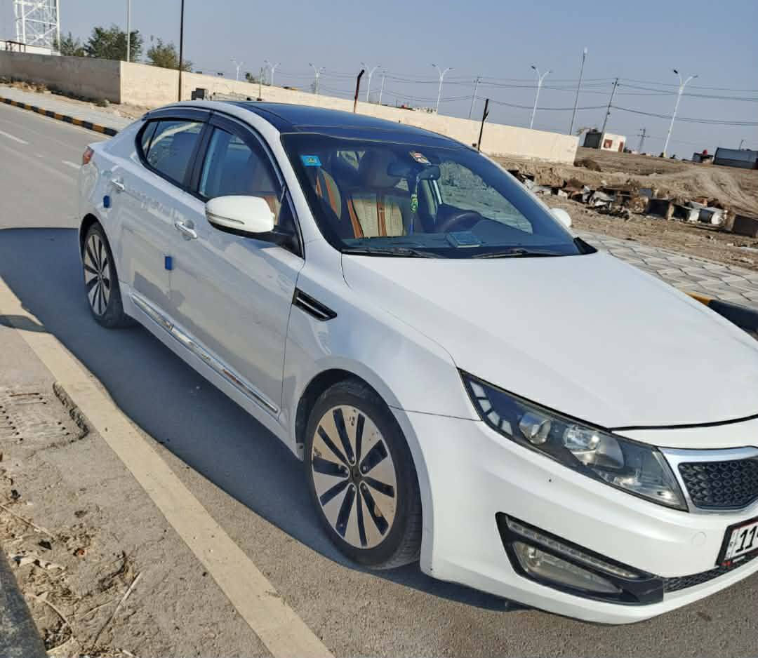 السلام عليكم 
كيا اوبتما 2012 خليجي
السياره نظيفه وفول مواصفات
بصمه
لايت زنون
بانوراما
تحكمات ستيرن
ويل كب vip
سنويه بأسمي
دوشمه جلد نظيفة
مري شفط
تحكم بالمري
السعر 130
رقم صاحب السياره ‏‪***********‬‏
مكانها الناصرية ناحية المنار
